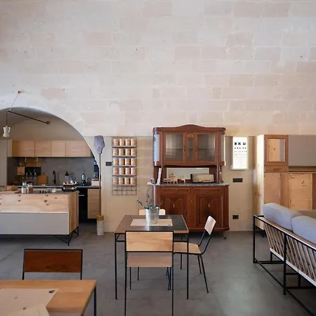 بيت ضيافة Casa Materia ماتيرا